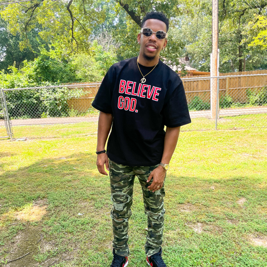 Believe God - Men's Oversized Tee